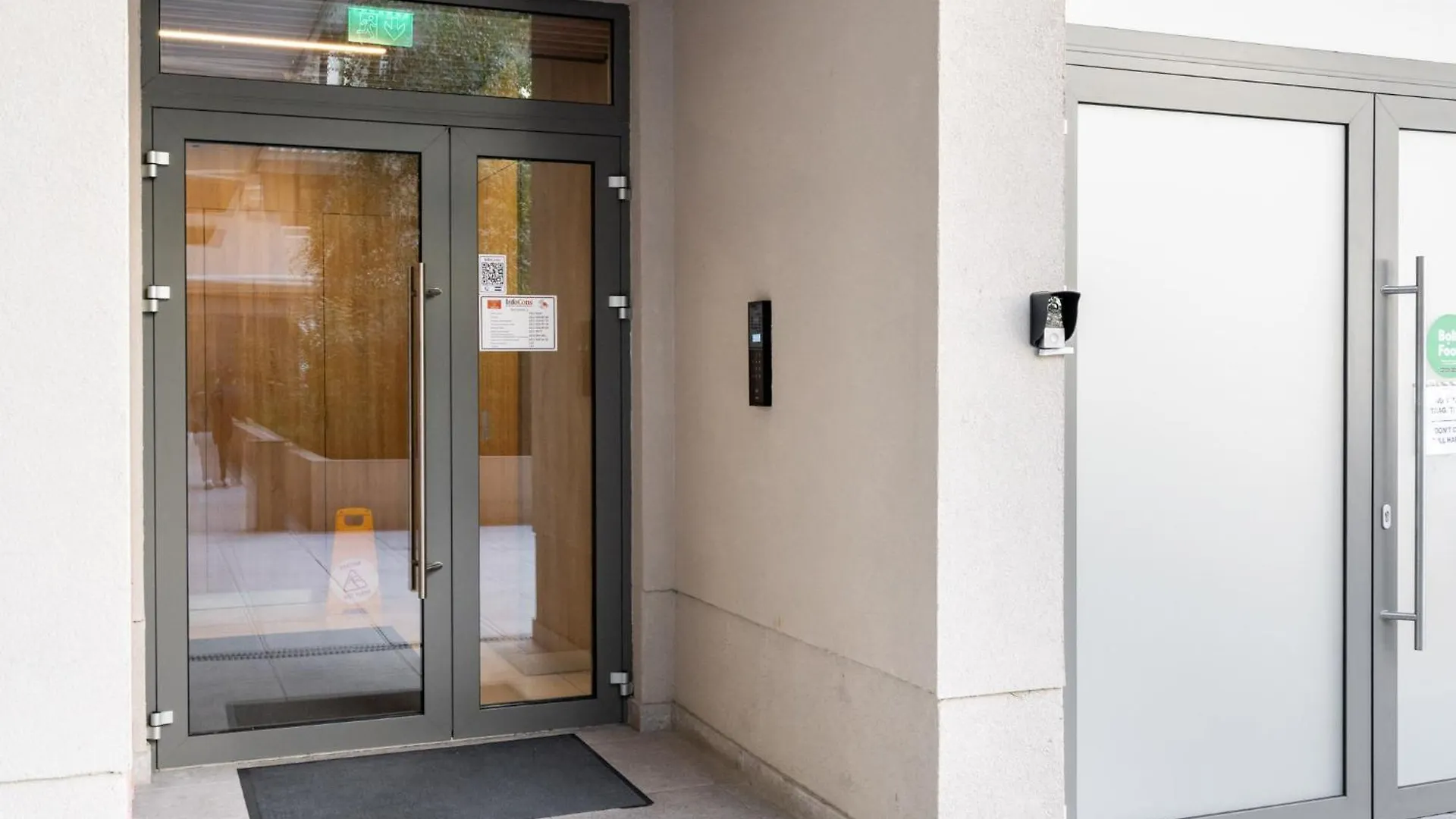 Zen Studios - Central Escape With Parking Bucareste Apartamento