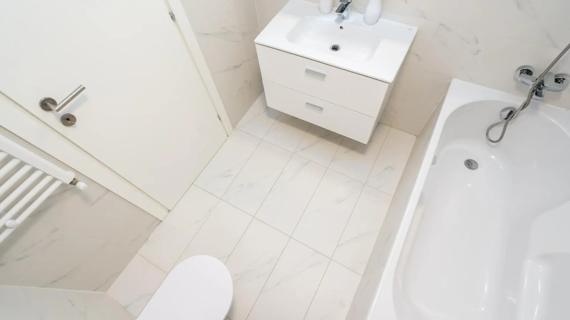 Zen Studios - Central Escape With Parking Bucarest Apartamento